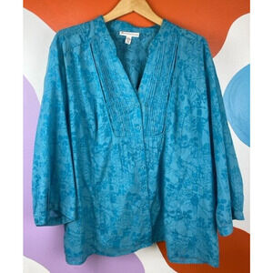 JM Collection Top Womens 24W Blue Blouse 3/4 Sleeve Pleated V-Neck Button